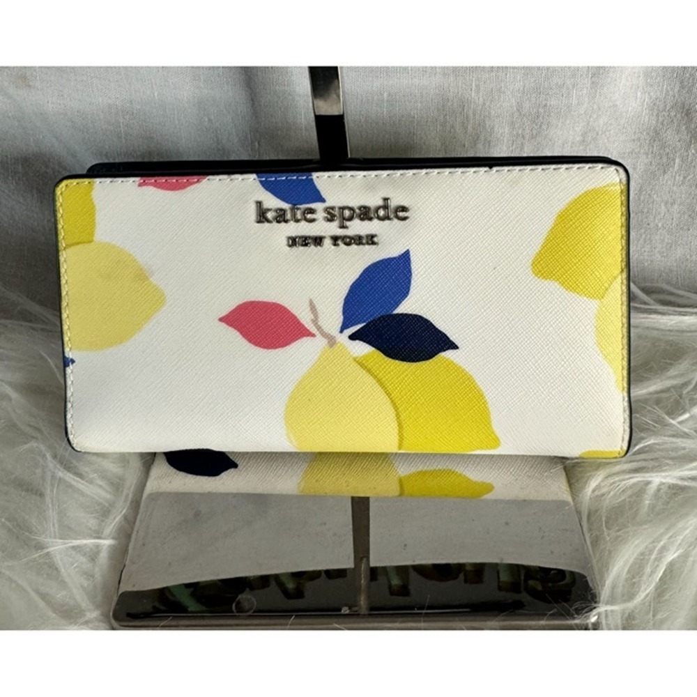 Kate Spade New York Lemon Fruit Print Saffiano Leather Slim Bifold Wallet White